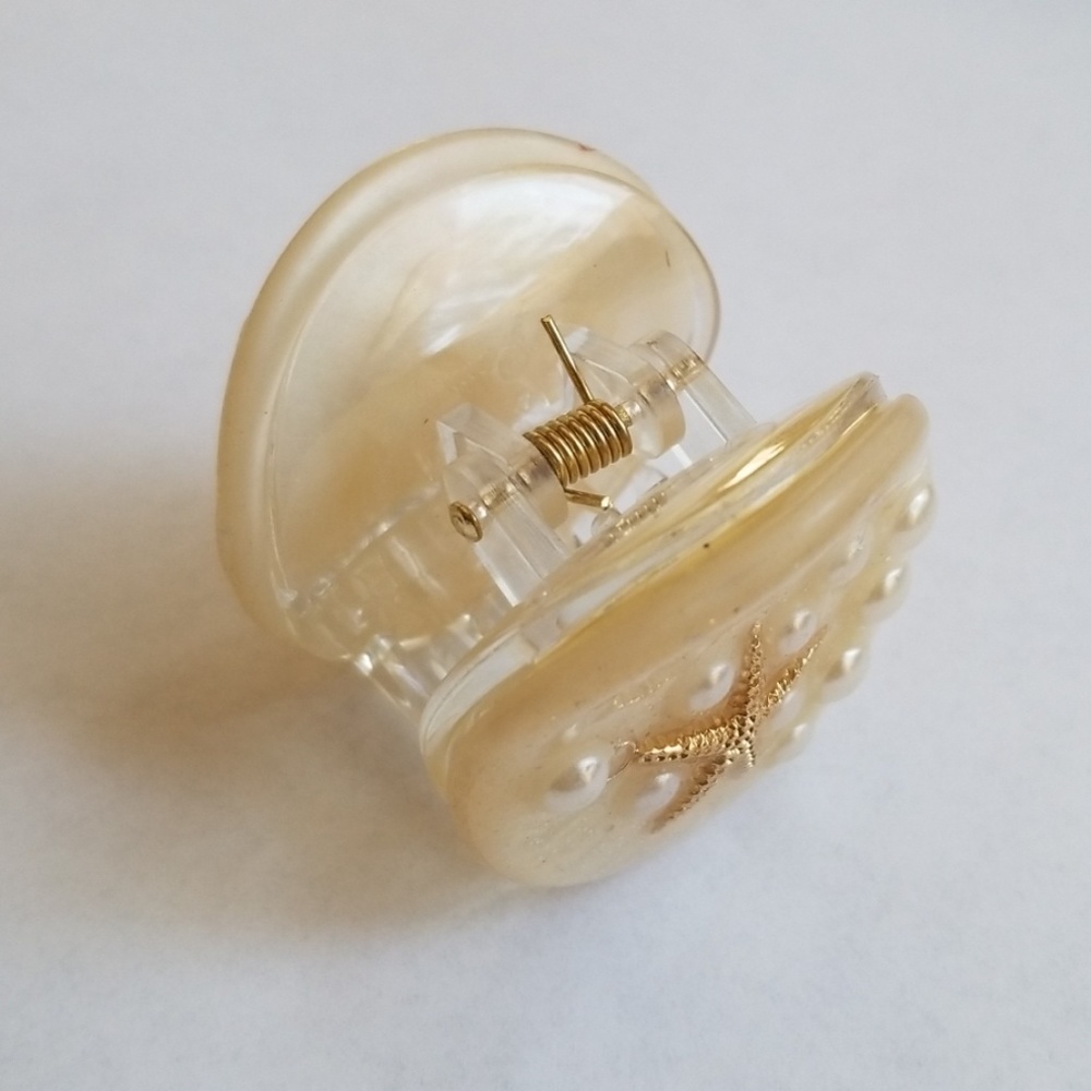 Anthropologie Ariel Hair Clip $19/one - Picture 2 of 3